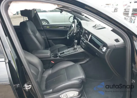 2020 Porsche Macan z USA, uszkodzony, nr VIN WP1AA2A57LLB04588